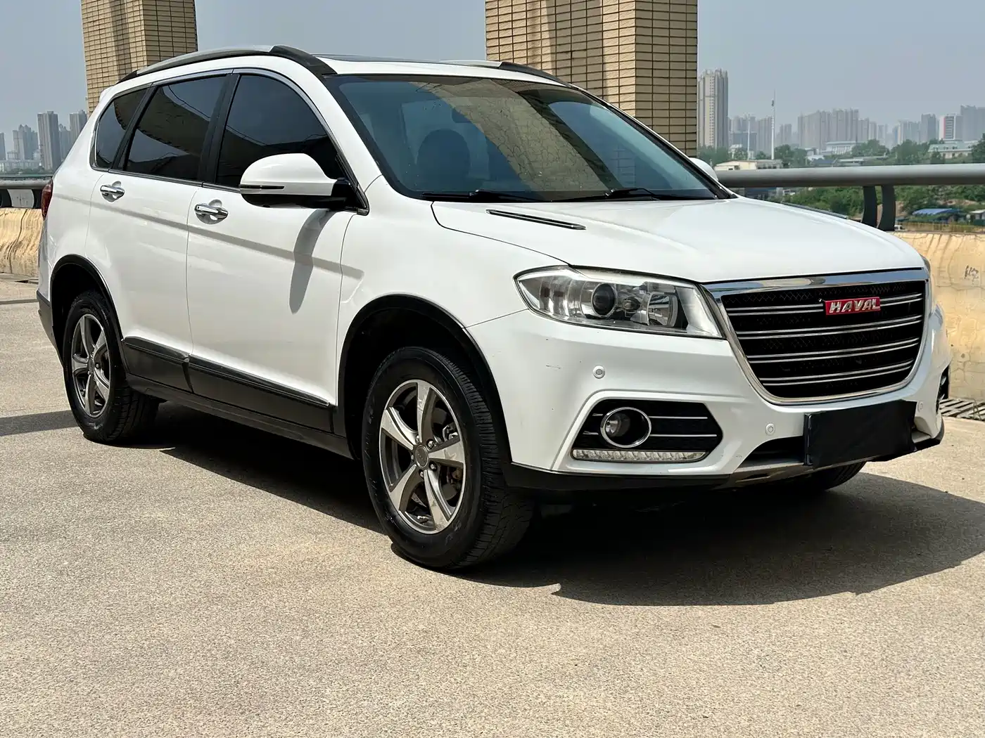 Haval H6 2015 Facelift Sport Edition 1.5T Manual 2WD Elite фото 3