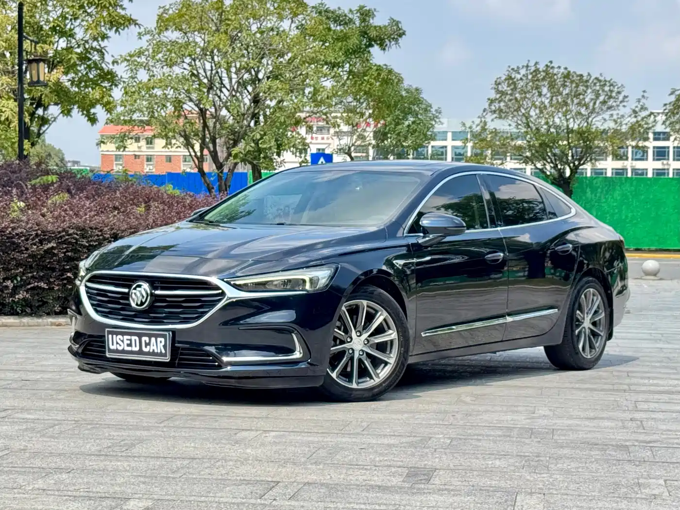 Фото 1 - Buick LaCrosse