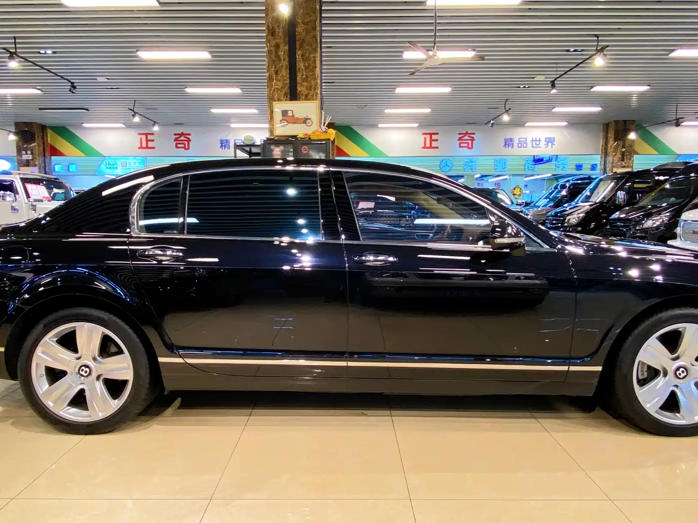 Bentley Flying Spur 2010 2010 6.0T 5-seater Version