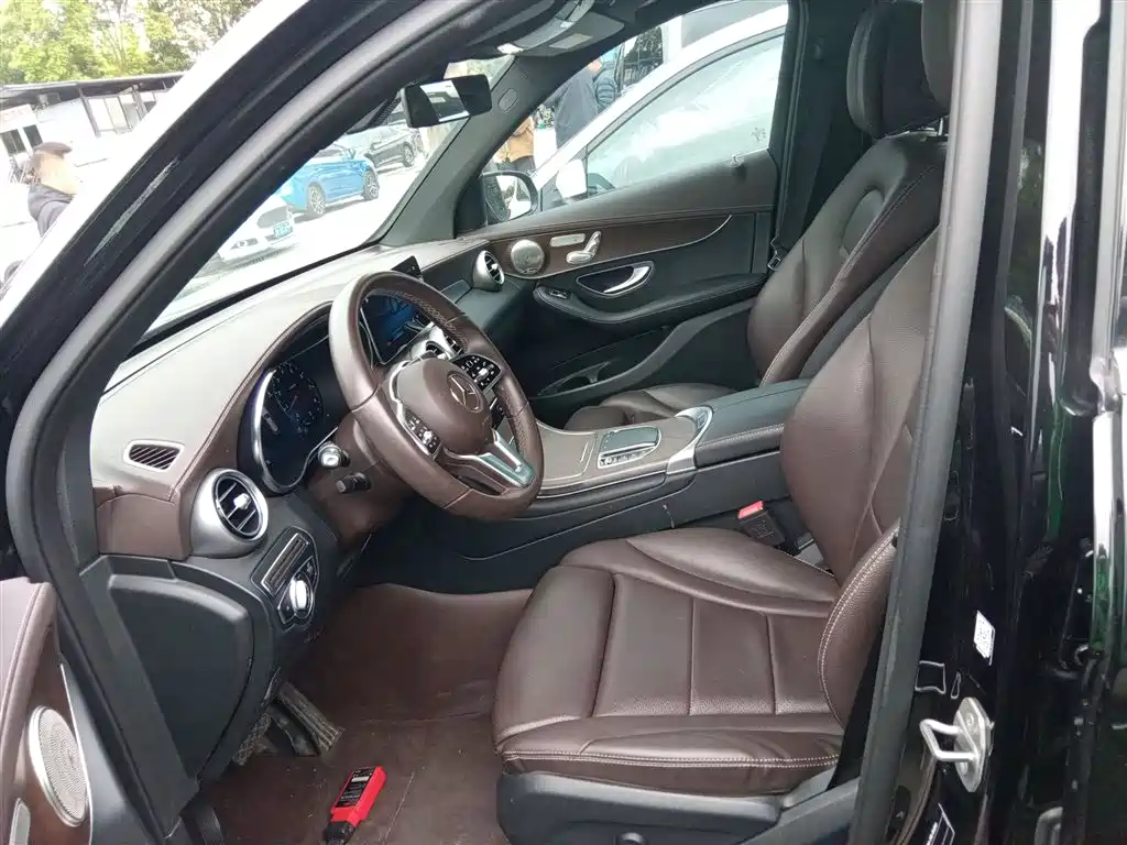Mercedes-Benz GLC 2022 Facelift II GLC 260 L 4MATIC Luxury фото 11