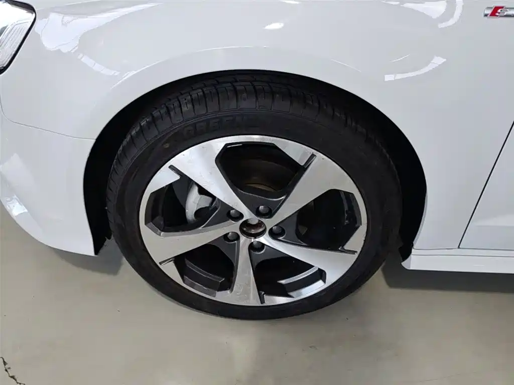 Audi A3 2019 Sportback 35 TFSI Sport China V фото 23