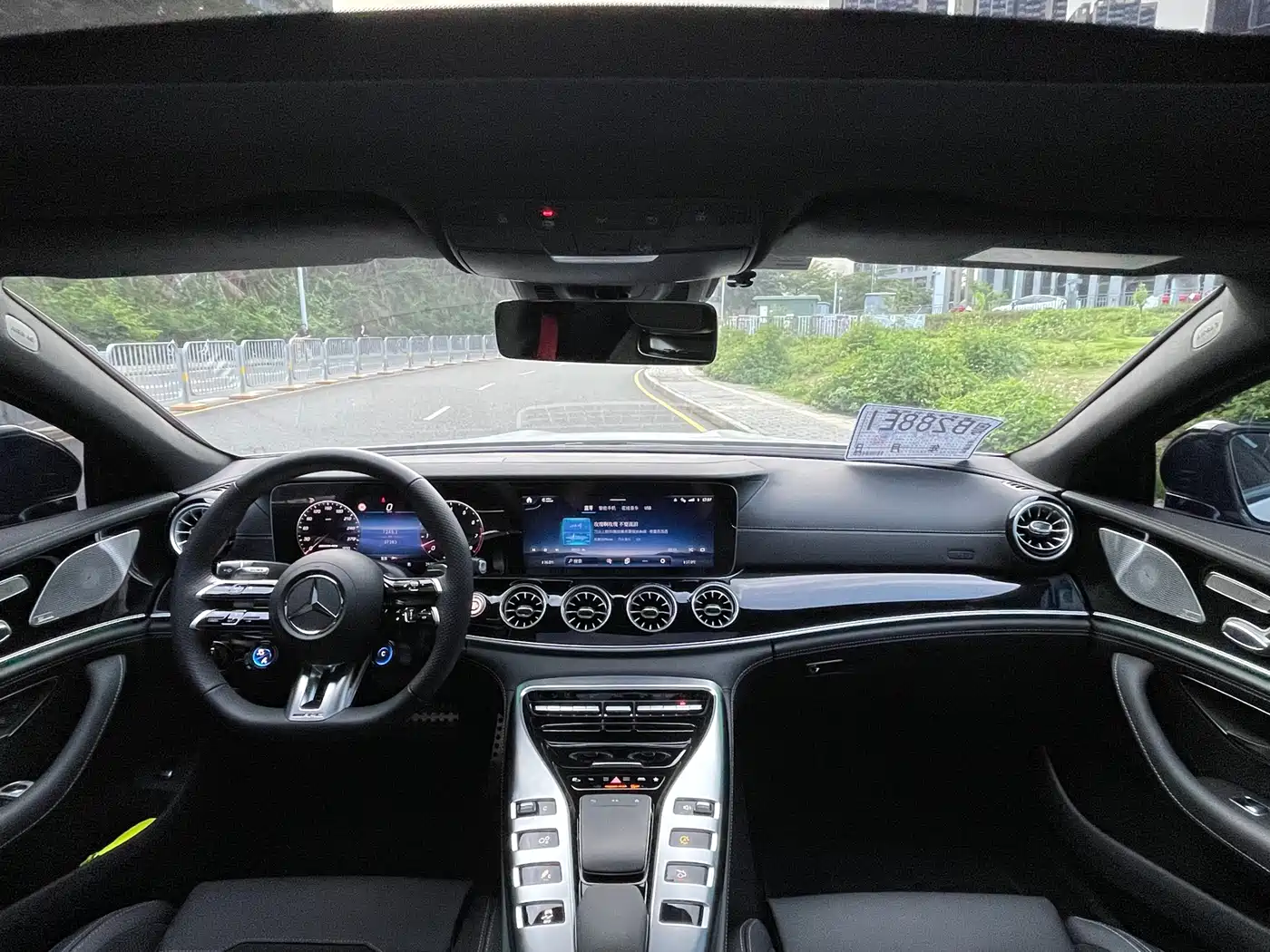 Mercedes-Benz AMG GT 2025 AMG GT 50 4-Door Coupe China Special Edition фото 11