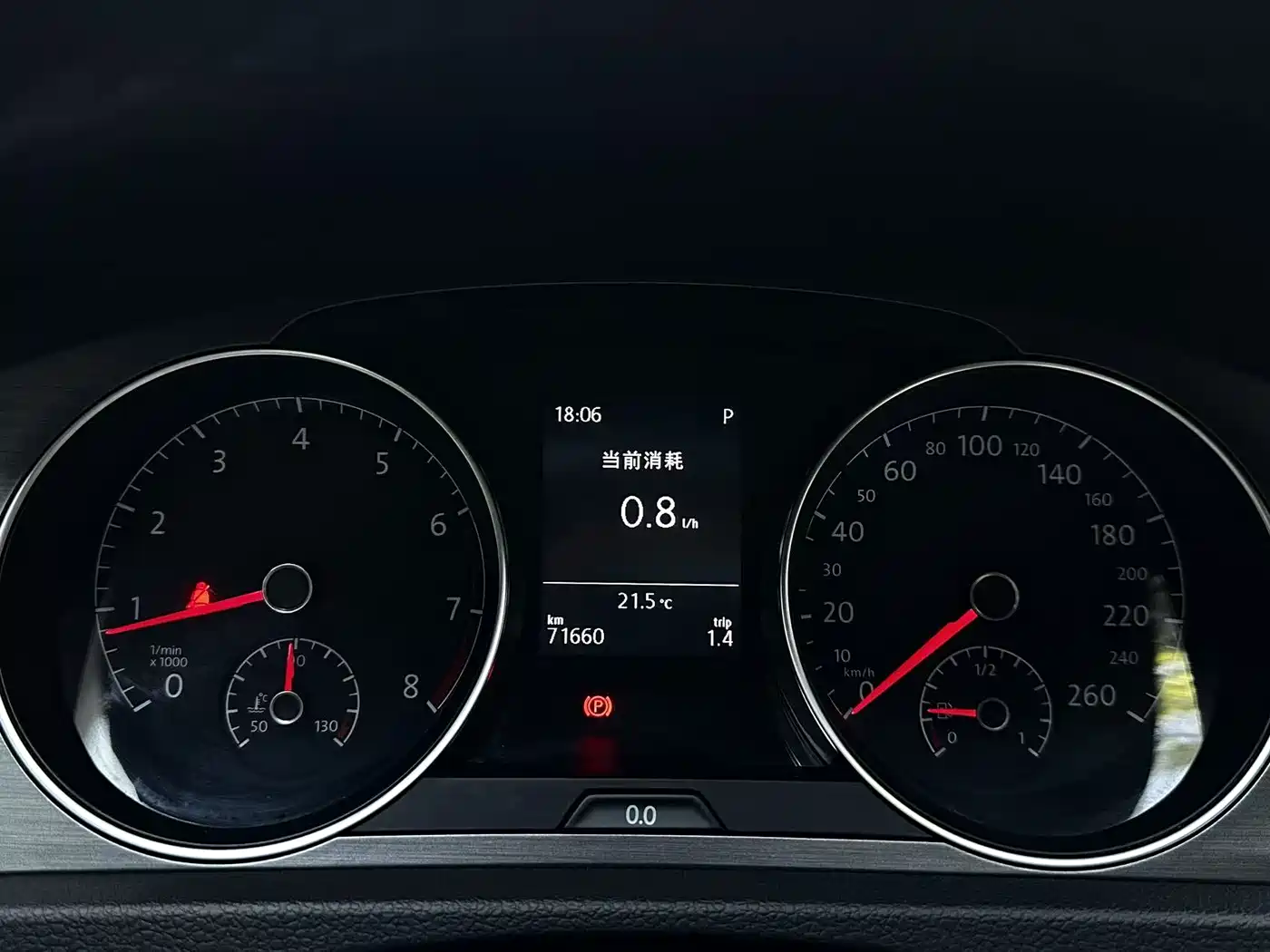 Volkswagen Golf 2016 1.6L Automatic Comfort фото 17