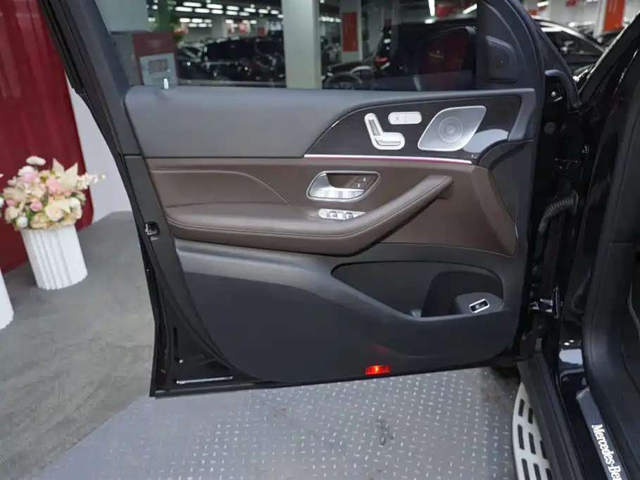 Mercedes-Benz GLE 2021 GLE 350 4MATIC Fashion фото 19