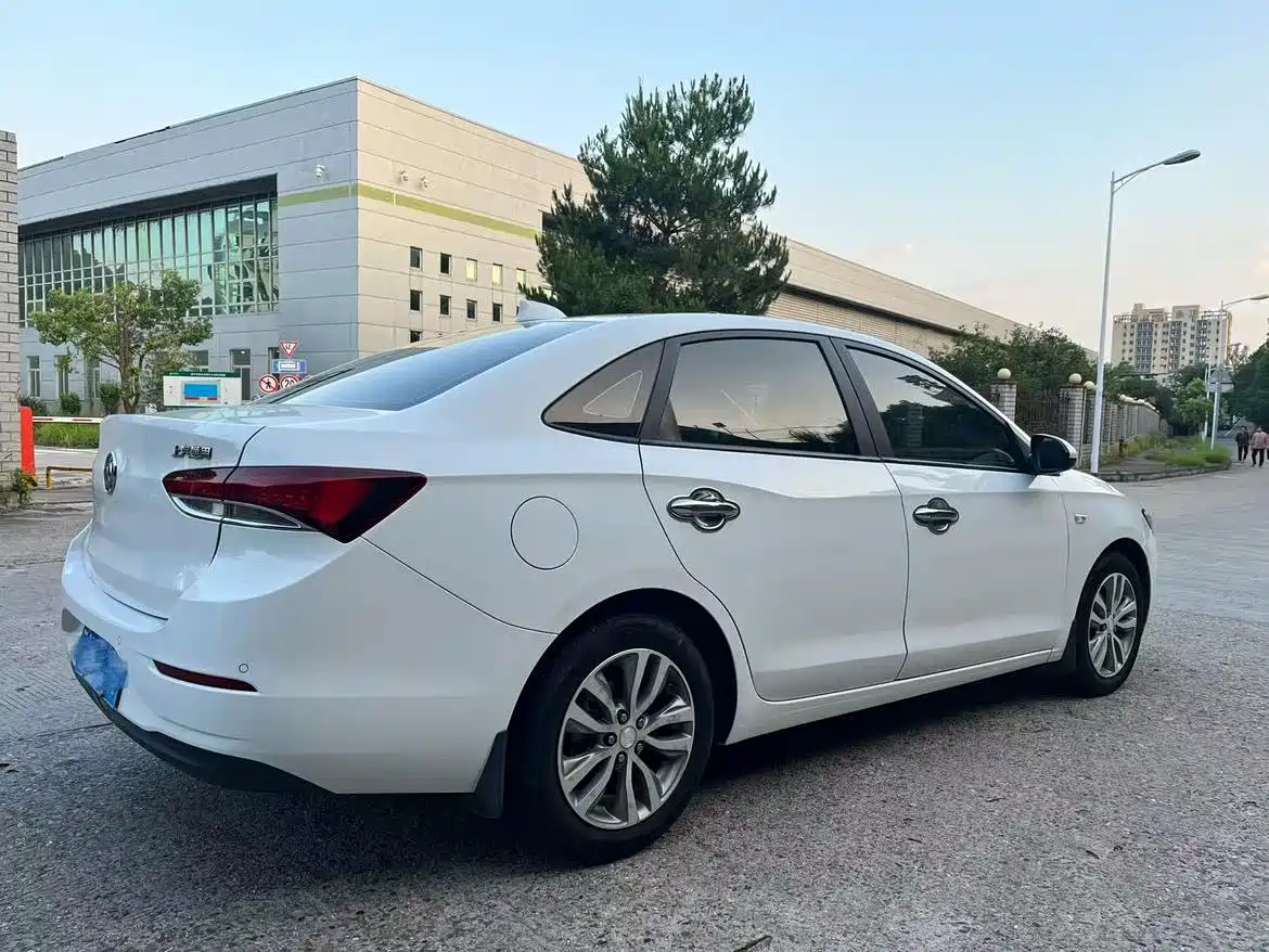 Chevrolet Cavalier 2018 320 Auto Joy Edition фото 3