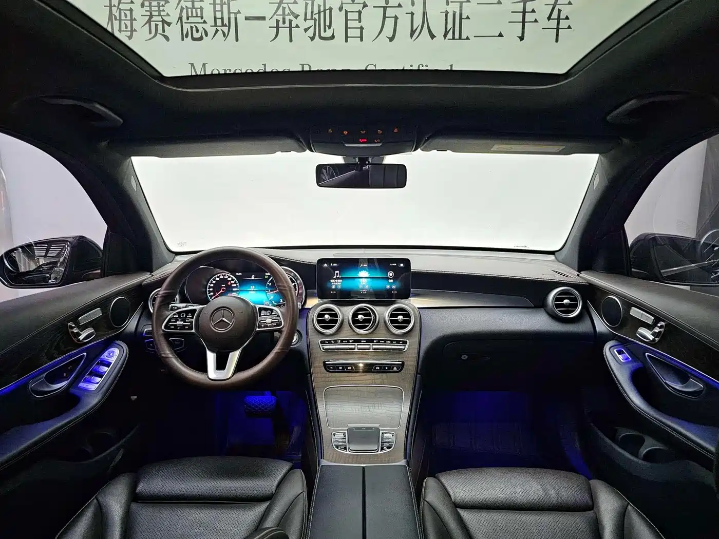 Mercedes-Benz GLC 2020 Facelift GLC 260 L 4MATIC Luxury фото 6