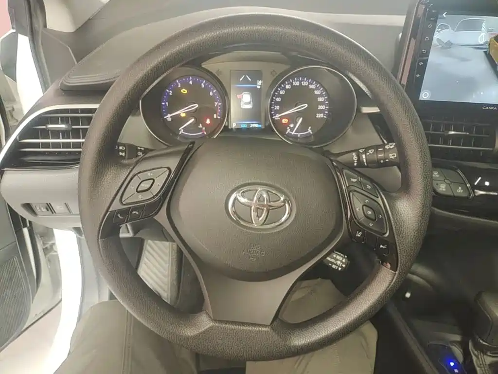 Toyota IZOA 2022 2021 2.0L Yixing Edition