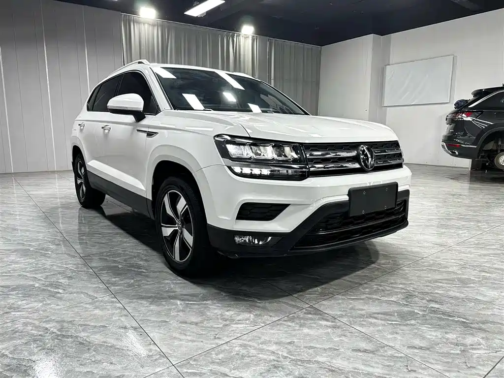 Volkswagen Tharu 2022 280TSI 2WD Comfort фото 3