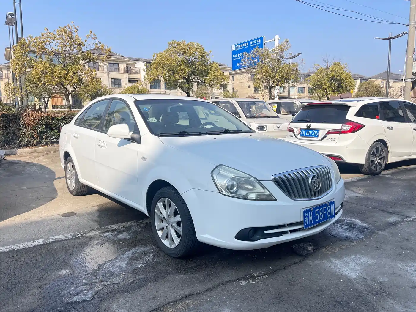Buick Excelle 2013 1.5L Manual Classic Edition фото 3