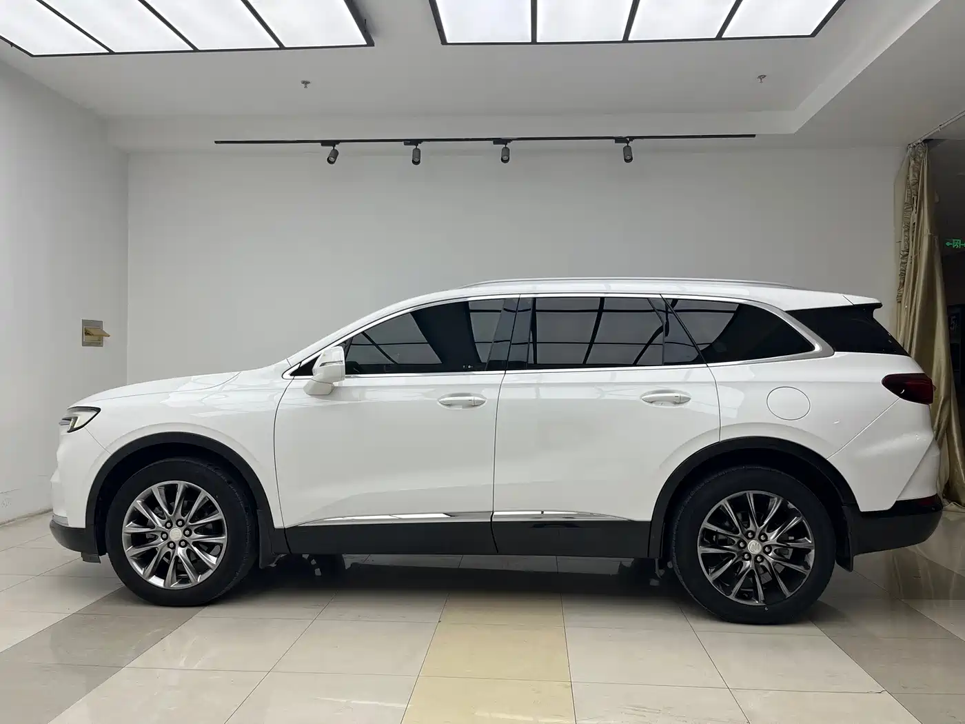 Buick Enclave 2021 2020 28T 2WD Premium Model