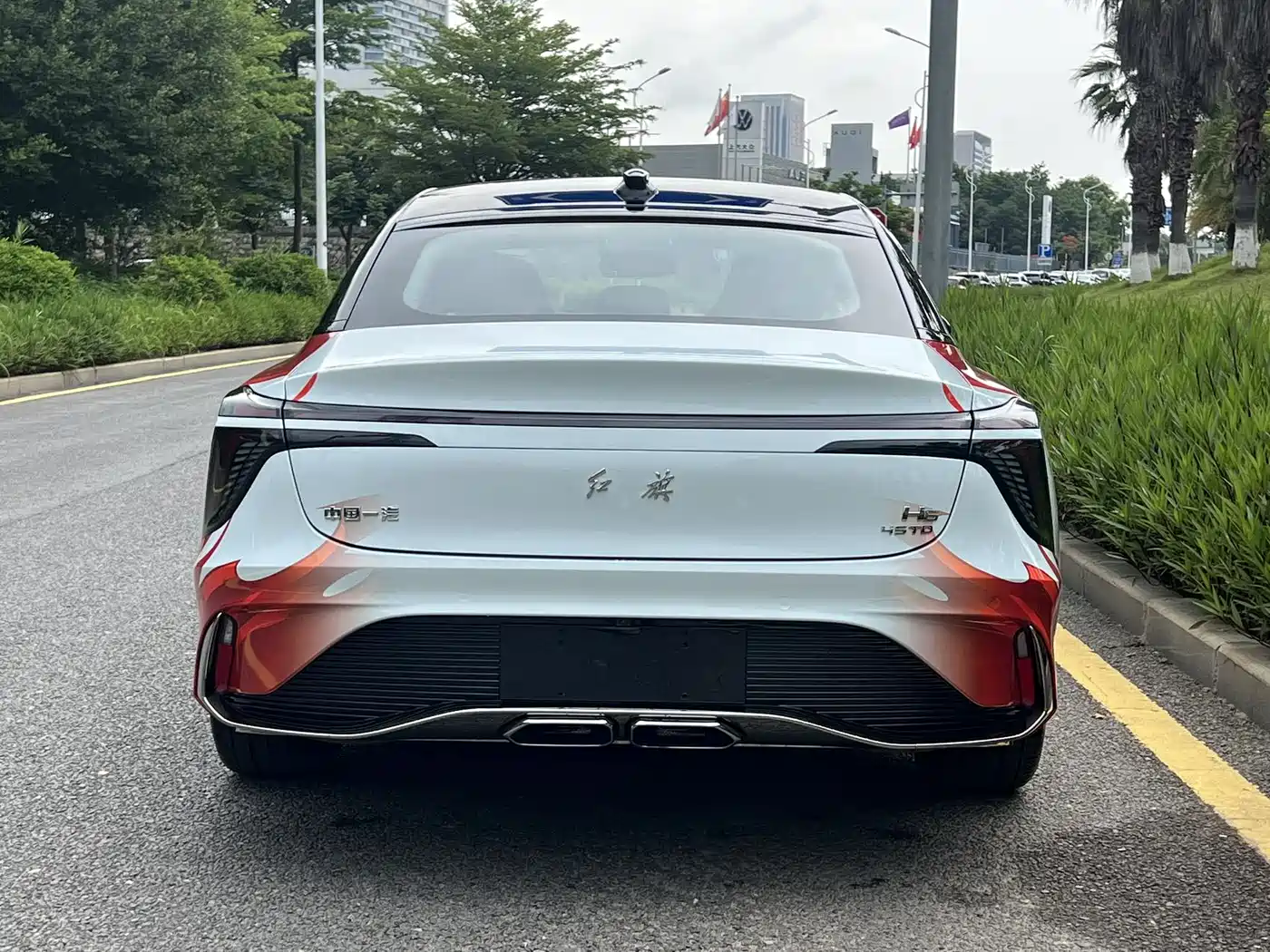 Hongqi H6 2025 Model 2.0T Fashion Edition фото 13