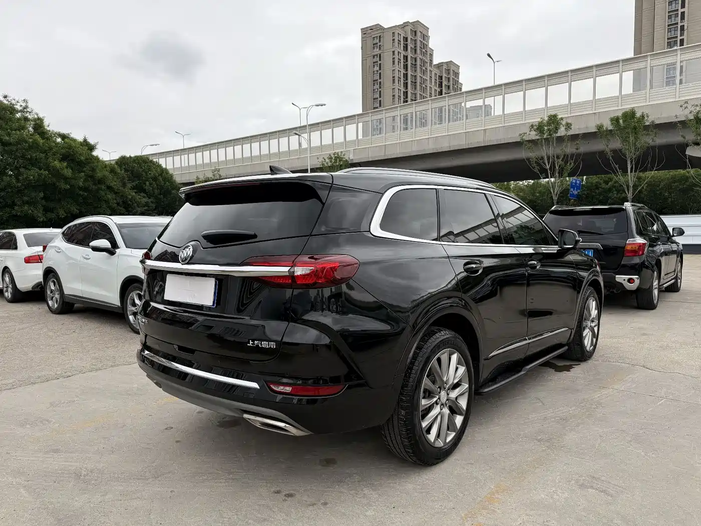 Buick Enclave 2020 28T 4WD Premium Model фото 8