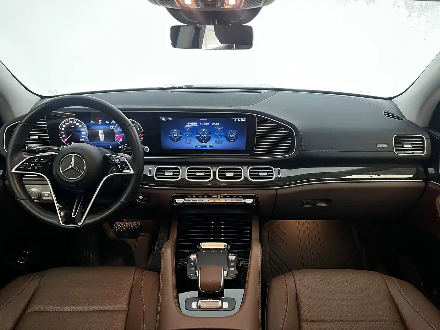 Mercedes-Benz GLE 2024 Facelift GLE 350 4MATIC Fashion фото 4