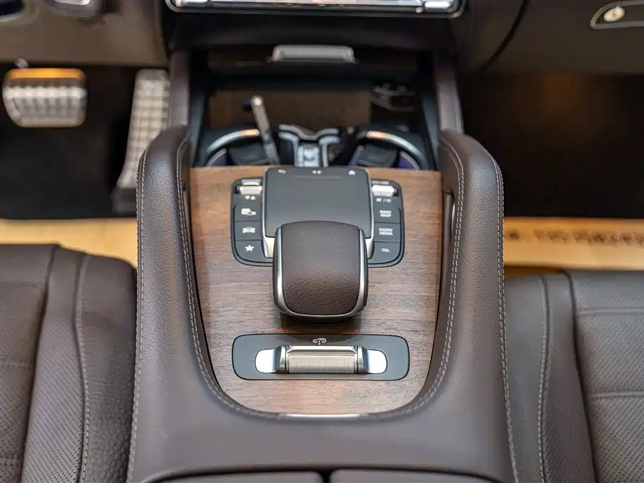 Mercedes-Benz GLS 2021 Facelift GLS 450 4MATIC Luxury фото 6