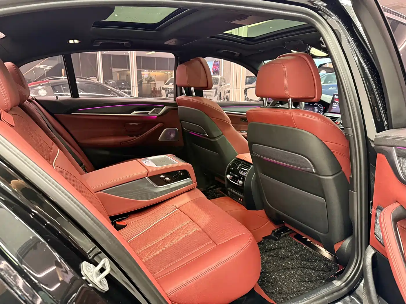 BMW 5 Series 2022 Facelift 530Li Premium M Sport Package фото 8