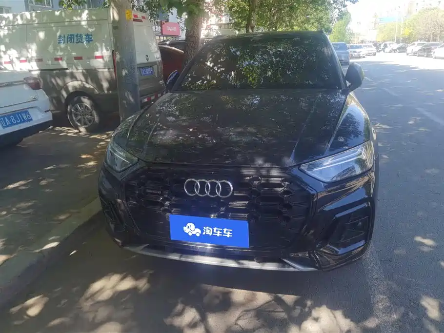 Audi Q5L 2023 40T Luxury Dynamic фото 2