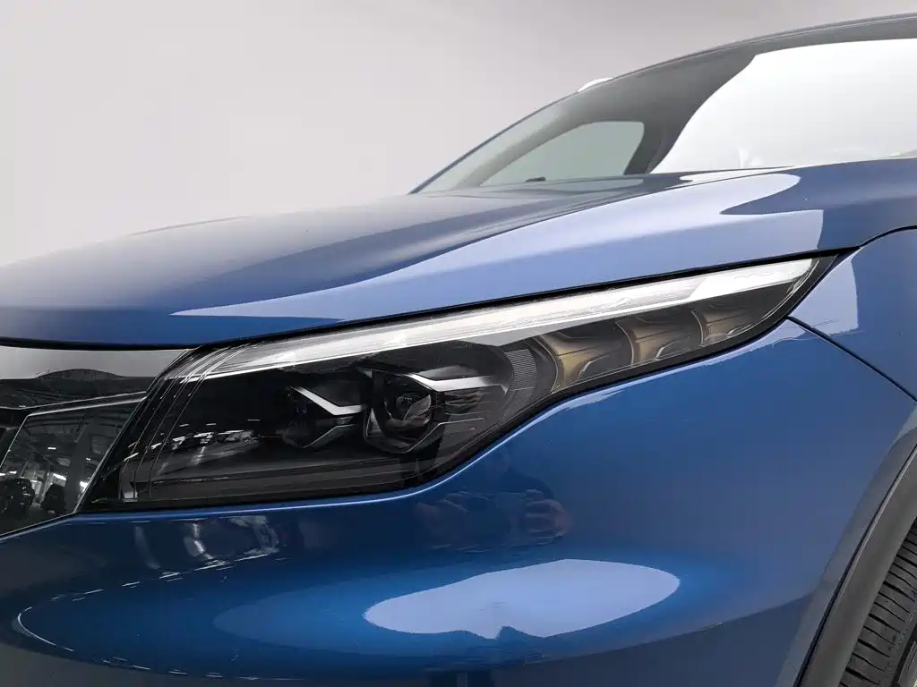 Qoros 5 2020 2019 Qoros 5S 1.6TGDI Premium