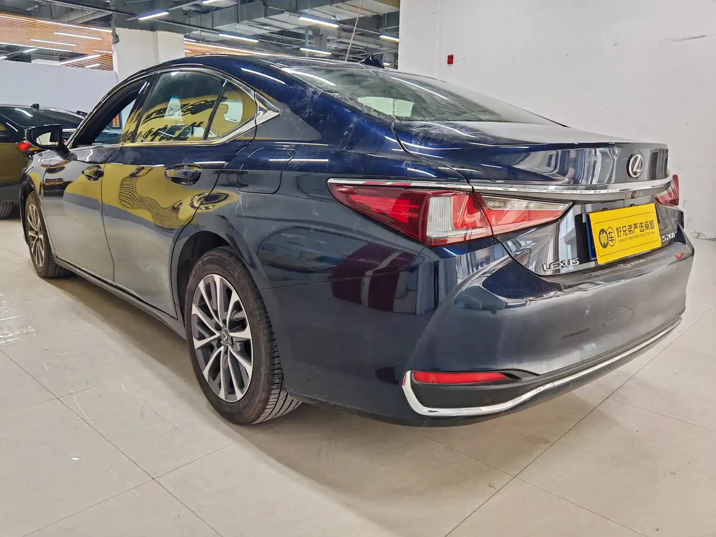 Lexus ES 2023 260 Excellence фото 7