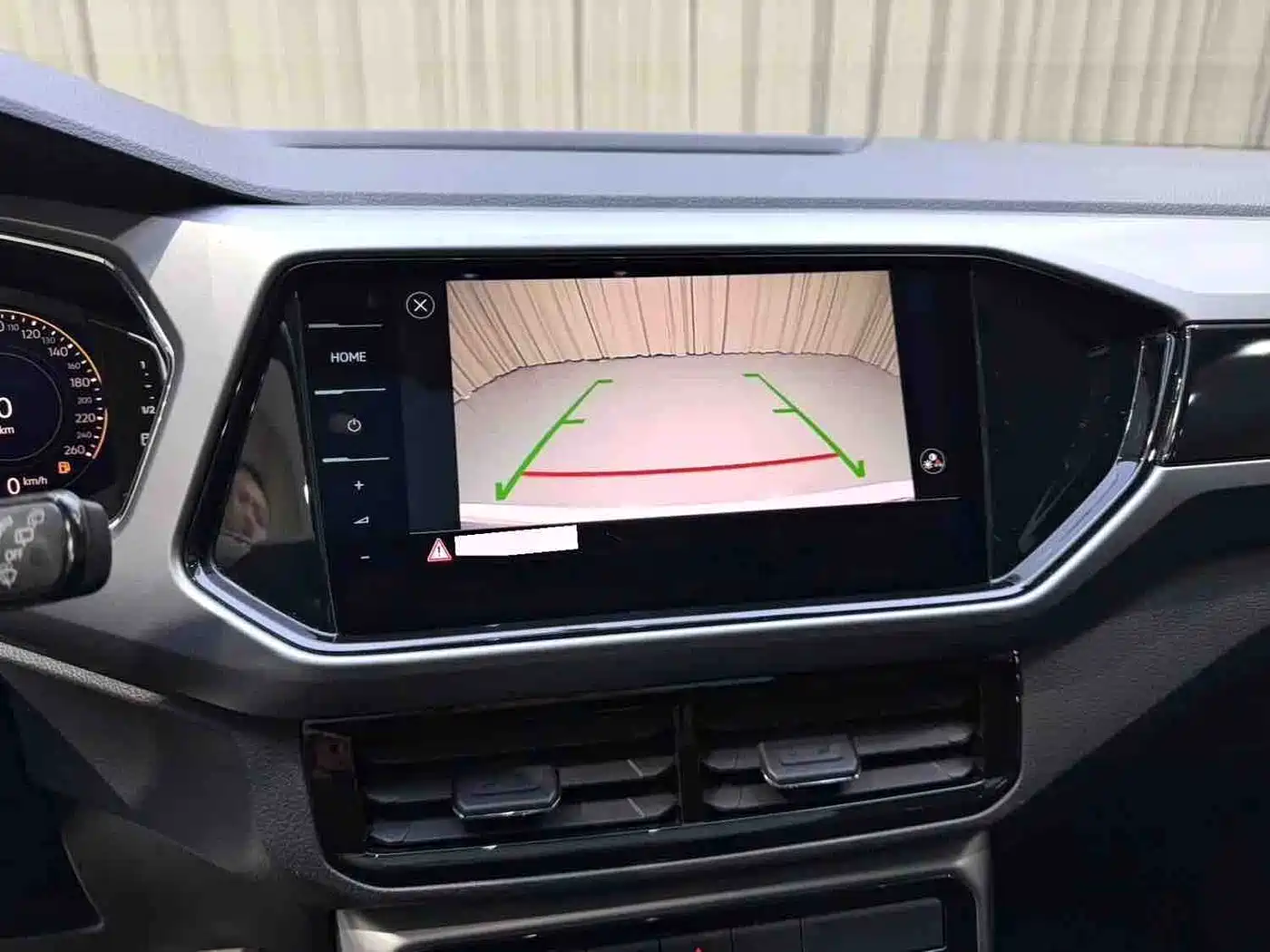 Volkswagen T-Cross 2022 280TSI DSG Comfort Edition фото 10