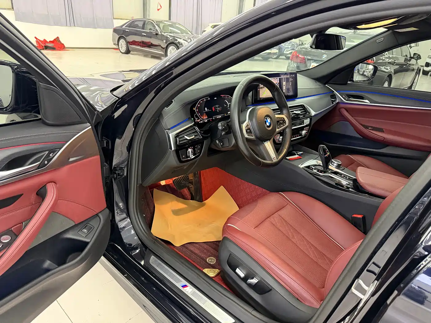 BMW 5 Series 2022 530Li Leading M Sport Package фото 5