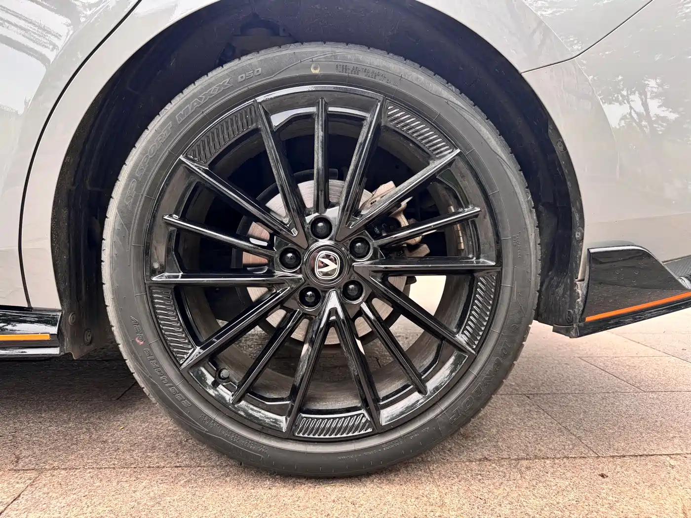 CHANGAN UNI-V