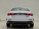 Photo 12 - Mercedes-Benz E-Class