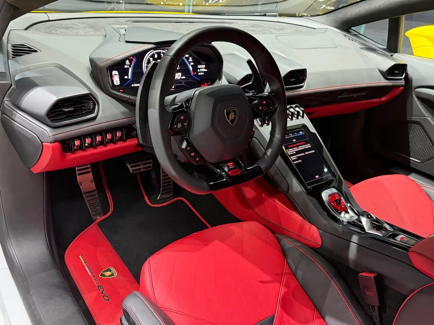 Lamborghini Huracán 2020 Huracán EVO RWD фото 5