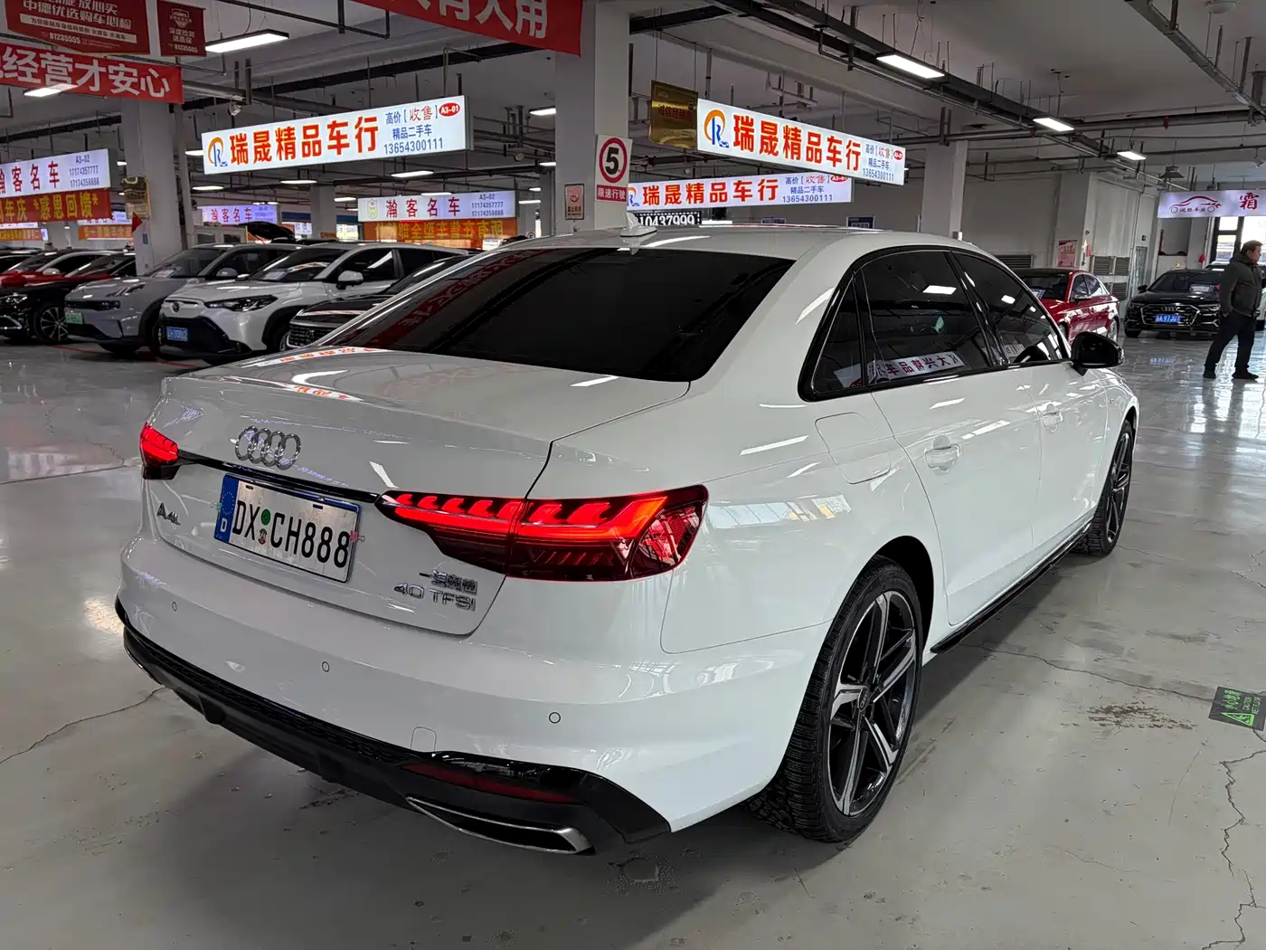 Audi A4L 2024 40 TFSI Luxury Dynamic фото 6