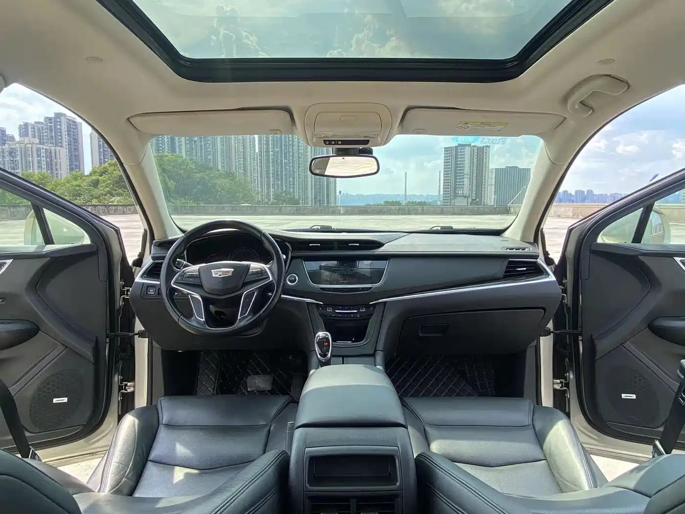 Cadillac XT5 2017 2017 Anniversary Edition 25T Luxury