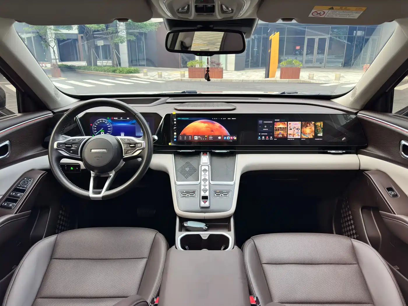 Haval Xiaolong MAX 2023 1.5L Hi4 105 4WD Smart Flagship фото 15