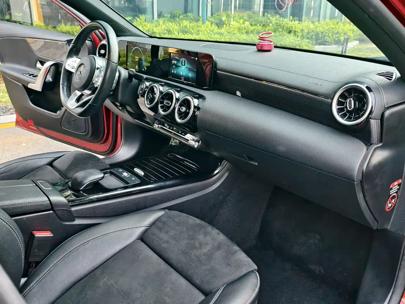 Mercedes-Benz A-Class 2019 A 180 L Sport Sedan фото 34