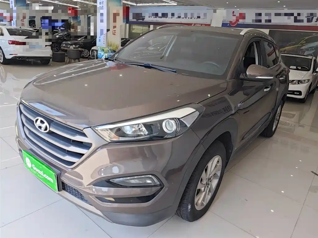 Hyundai Tucson 2015 1.6T Dual Clutch 2WD Smart фото 2