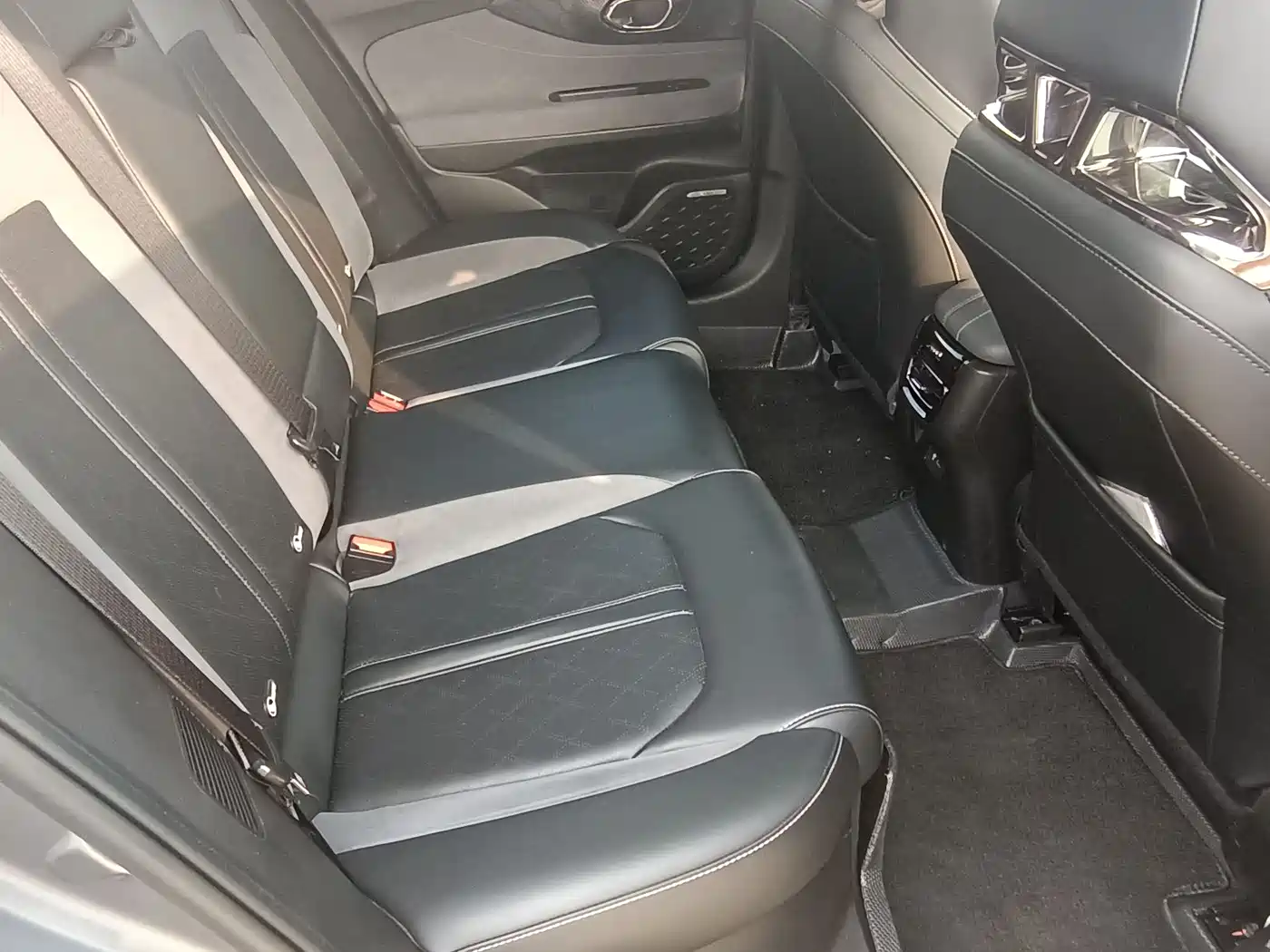 GAC Trumpchi Trumpchi Emkoo 2023 400T Auto R MAX фото 8