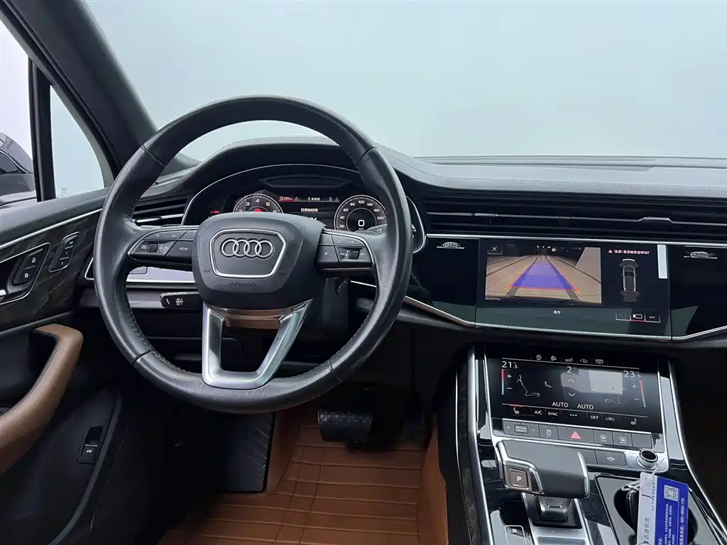 Audi Q7 2020 55 TFSI quattro Black Warrior Exclusive Edition фото 16
