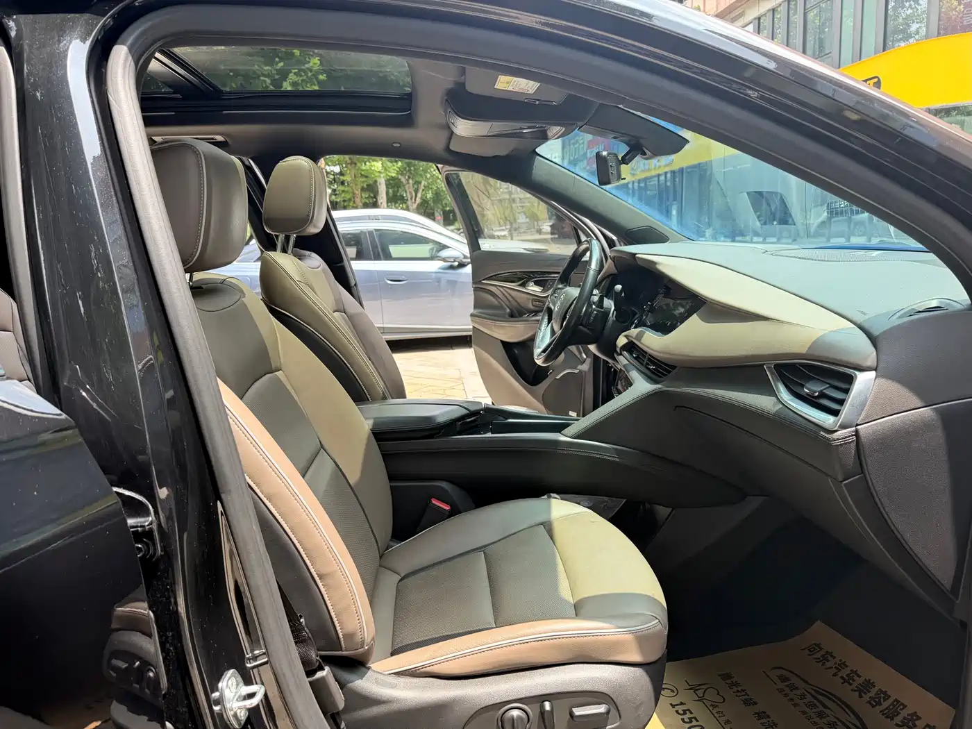 Buick Enclave 2022 652T 4WD Exclusive Flagship 7-Seater фото 17