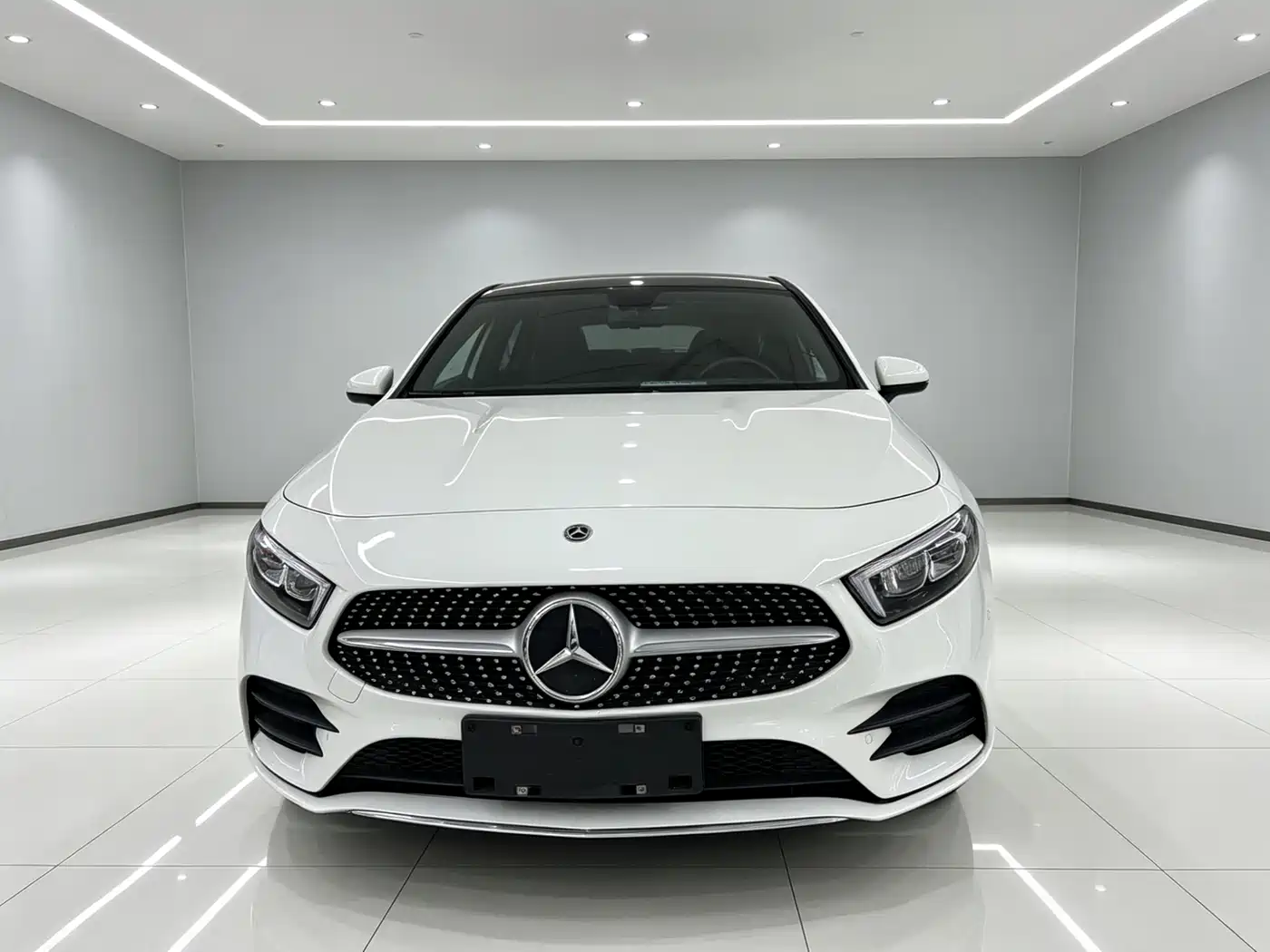 Mercedes-Benz A-Class 2020 Facelift A 200 L Sport Sedan Fashion фото 4