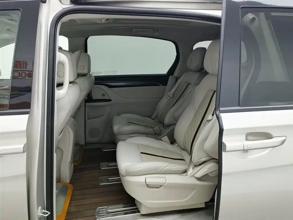 Buick GL8 2020 Model ES Landglory 653T Comfort фото 15
