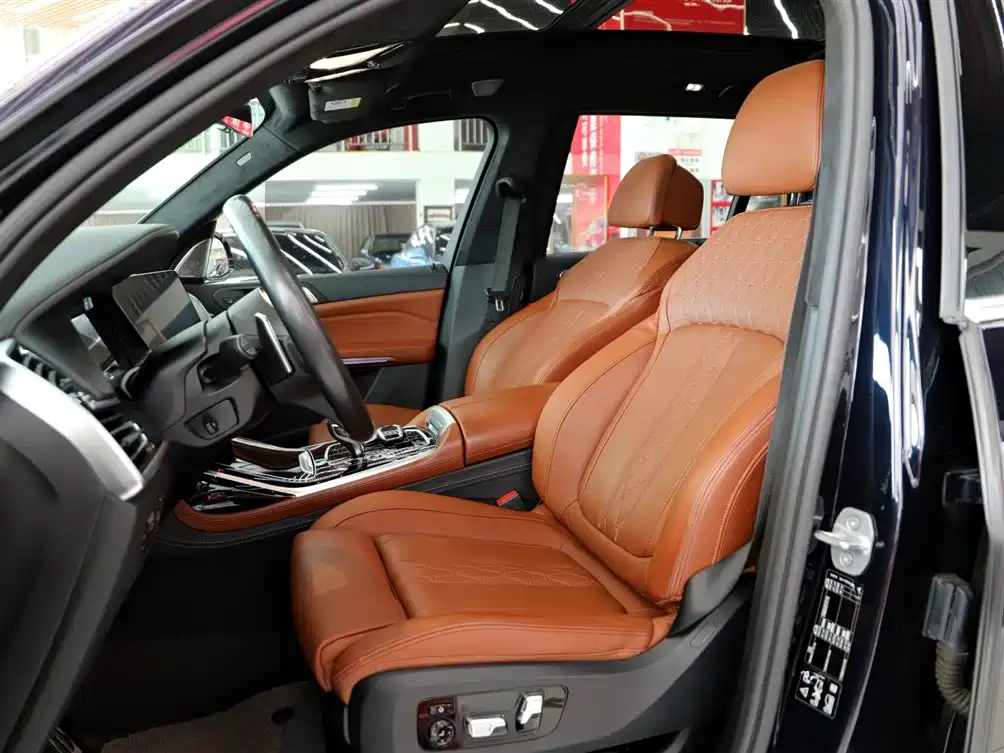 BMW X7 2019 xDrive40i Executive M Sport Package фото 6