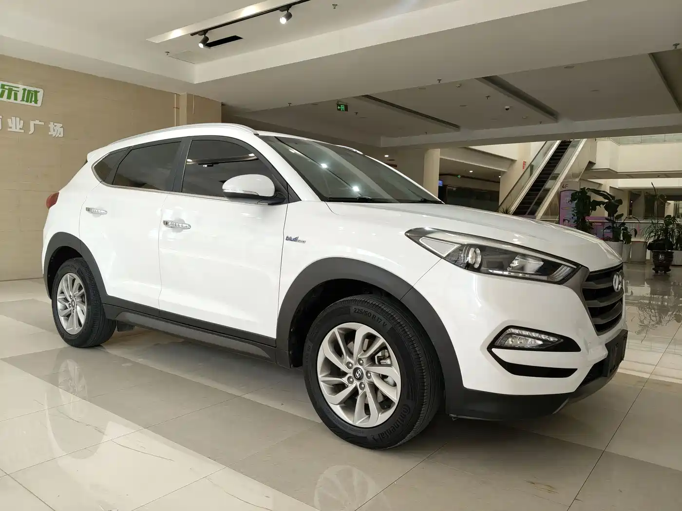 Hyundai Tucson 2015 1.6T Dual Clutch 2WD Smart фото 2