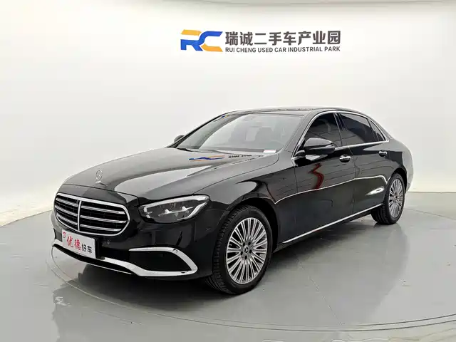 Mercedes-Benz E Рестайлинг, E 300 L, Стиль