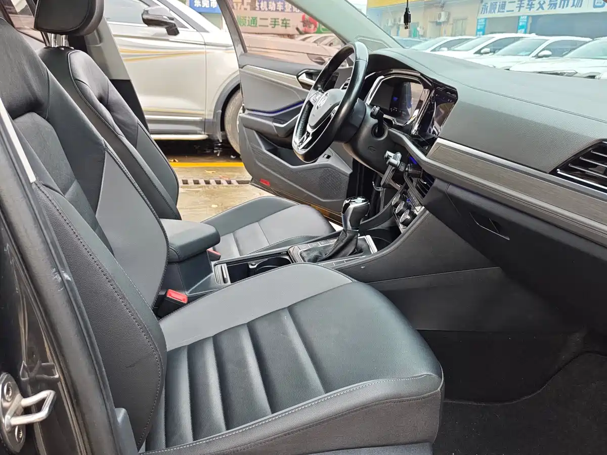 Volkswagen Sagitar 2021 280TSI DSG Comfort Smart Connect Edition фото 10