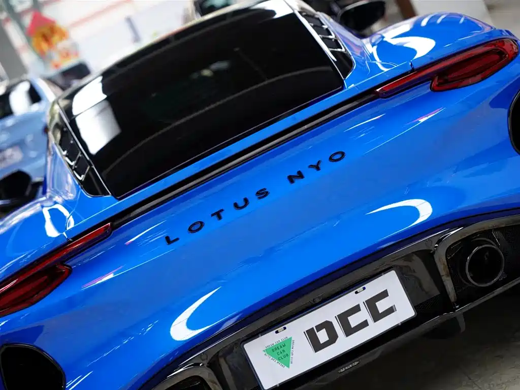 LOTUS SPORTS CAR EMIRA