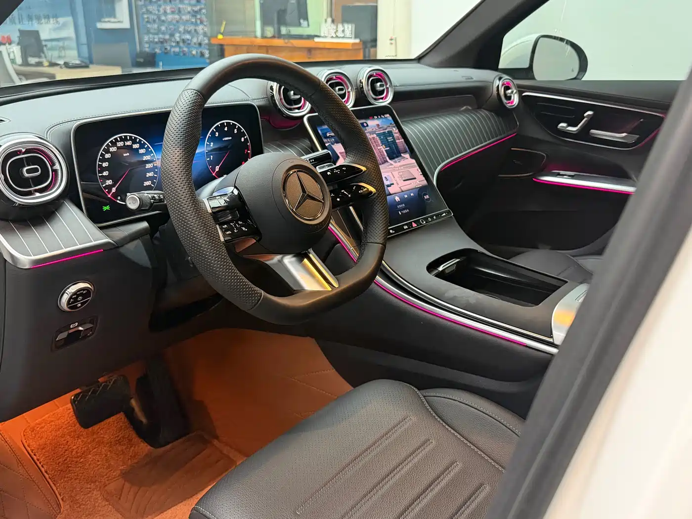 Mercedes-Benz GLC 2025 GLC 300 L 4MATIC Dynamic 5-seater фото 11
