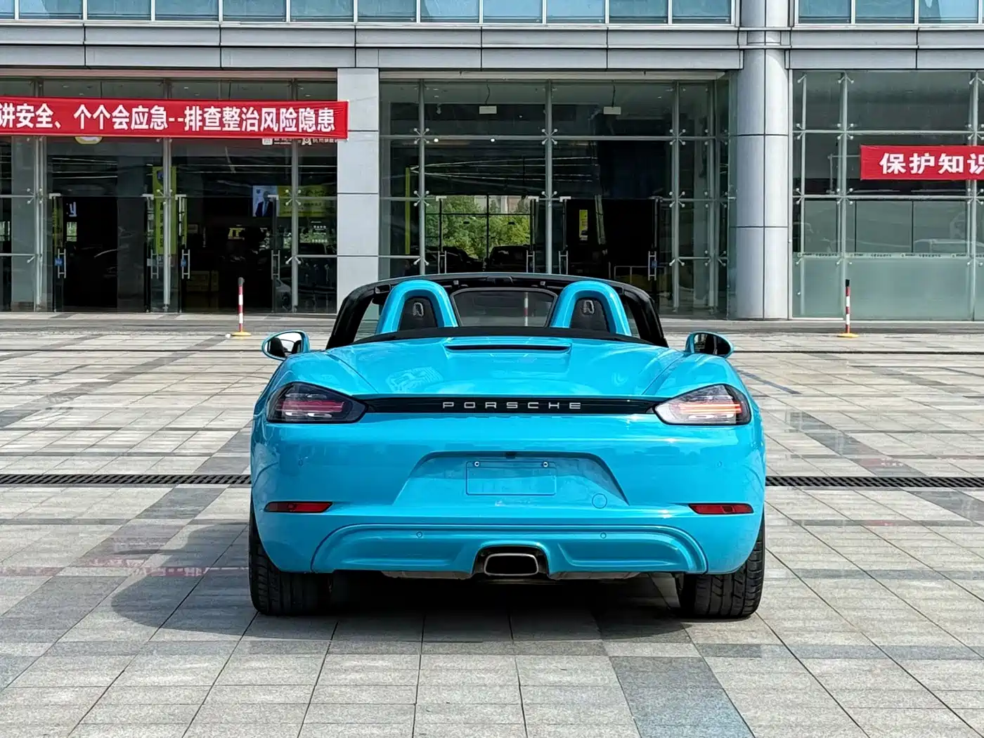 Porsche 718 2017 2016 Boxster 2.0T