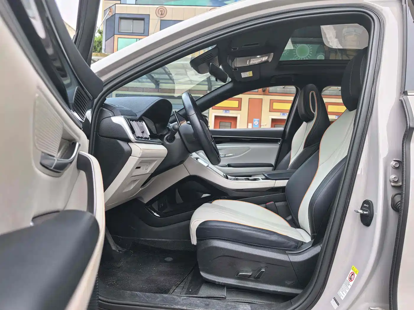 BYD Song PLUS PHEV 2023 Champion Edition EV 520KM Premium фото 4