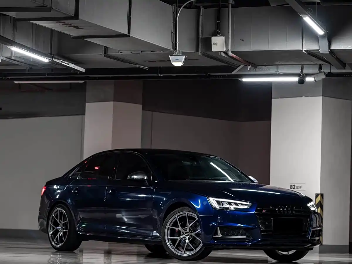 Audi S4 2018 S4 3.0TFSI фото 3