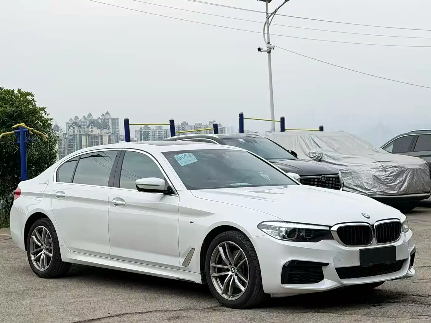 BMW 5 Series 2020 525Li M Sport Package фото 3