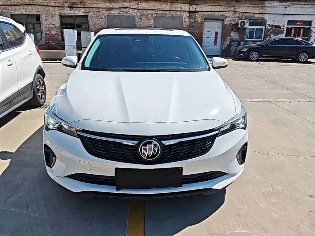 Buick Verano 2023 Pro Joy Edition фото 3