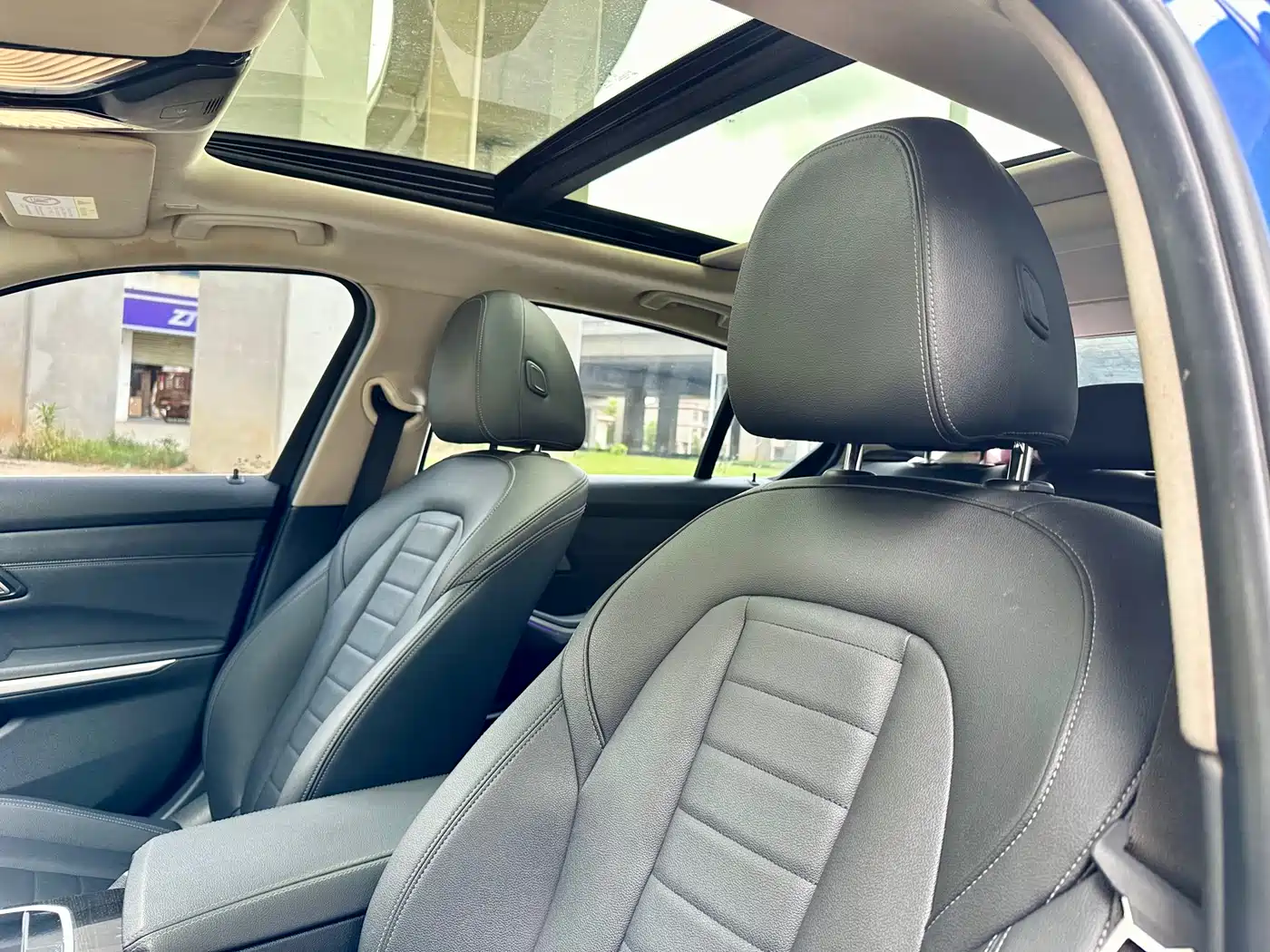 BMW 3 Series 2020 325Li M Sport Package фото 9