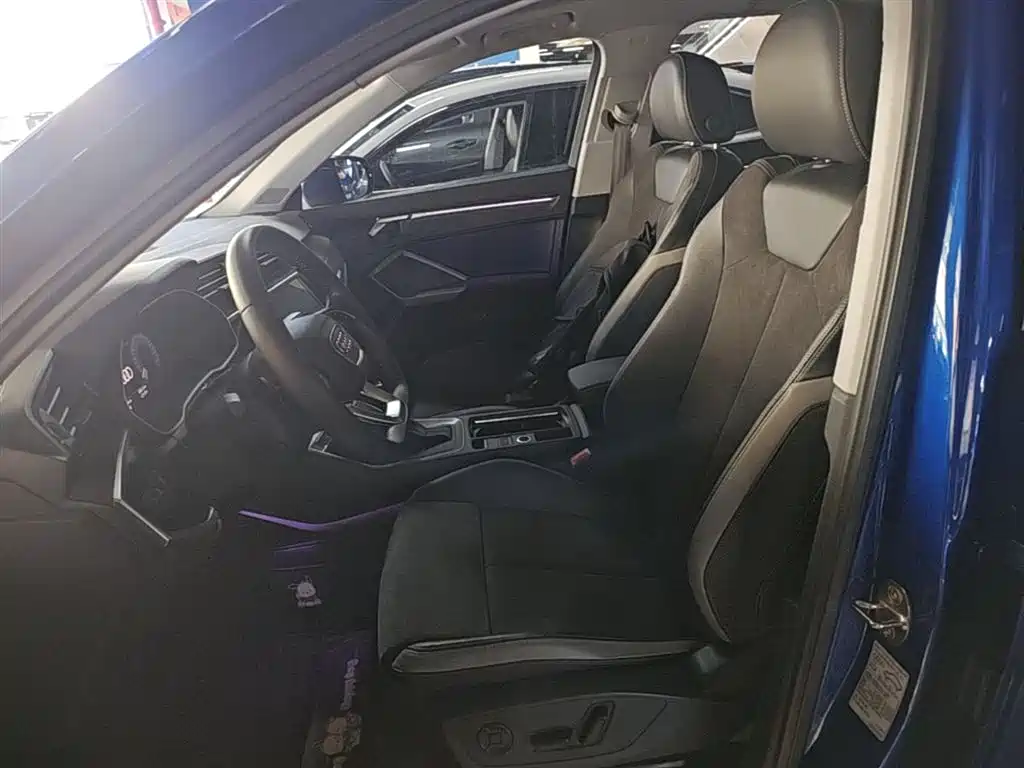 Audi Q3 2019 40 TFSI Fashion Dynamic фото 15
